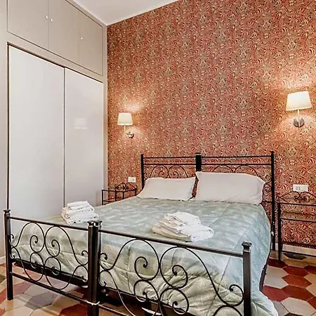 Trastevere 94 Nocleg ze śniadaniem 4*