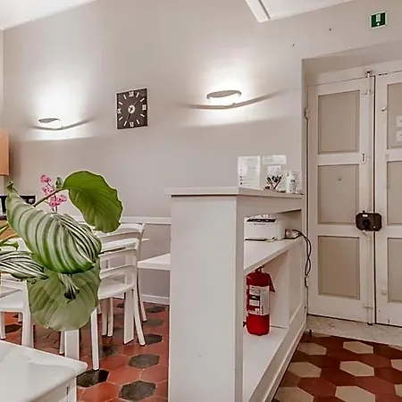 Trastevere 94 Nocleg ze śniadaniem 4*